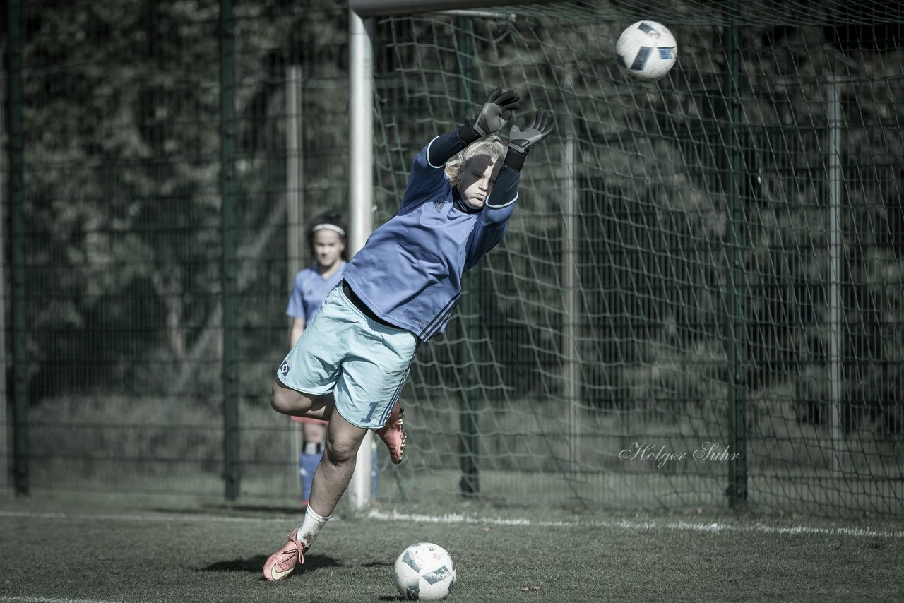 Bild 83 - wBJ HSV - SV Meppen : Ergebnis: 0:2